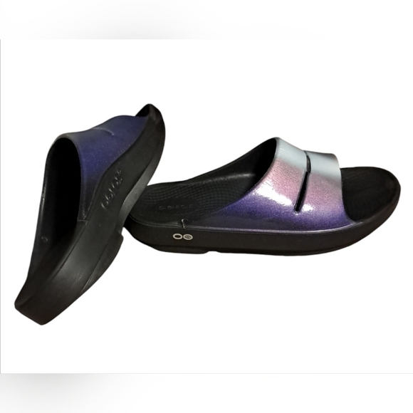 OOFOS Shoes - OOFOS Women's Slide Sandals - Black and Purple
